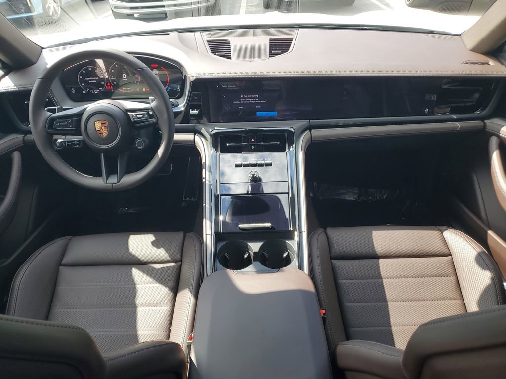 New 2026 Porsche Panamera image 23