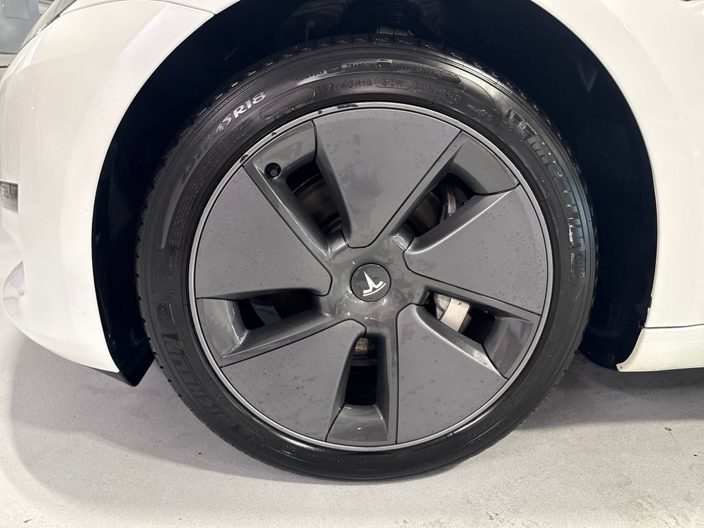 Used 2023 Tesla Model 3 Standard Range RWD image 43