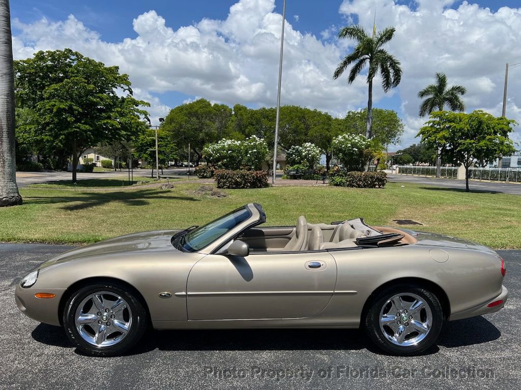 Used 1999 Jaguar XK8 Convertible image 5