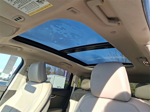 Used 2021 Lincoln Nautilus Reserve w/ Equipment Group 201A image 14