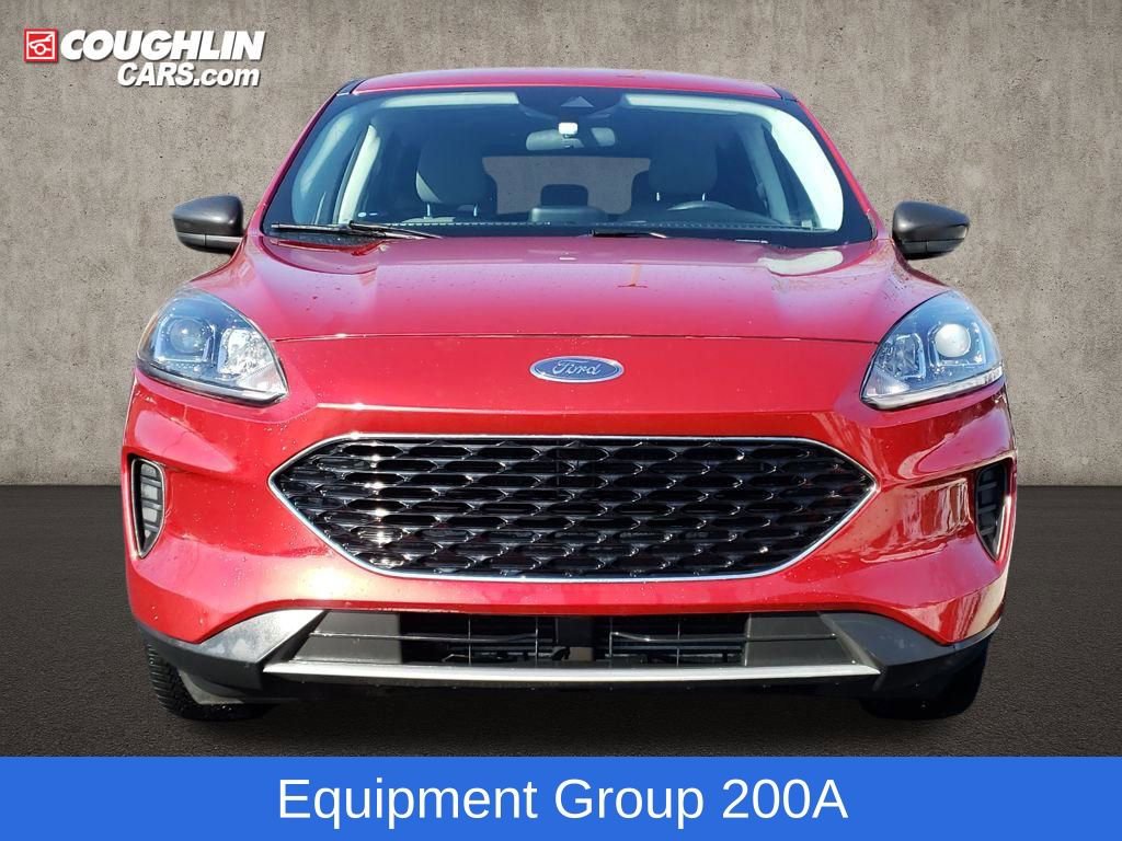 Used 2022 Ford Escape SE image 3