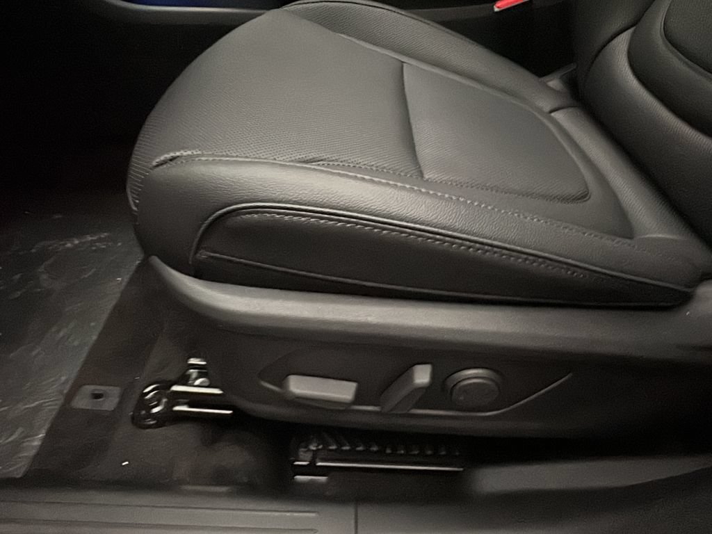 New 2026 Hyundai Tucson Limited AWD/4WD image 10
