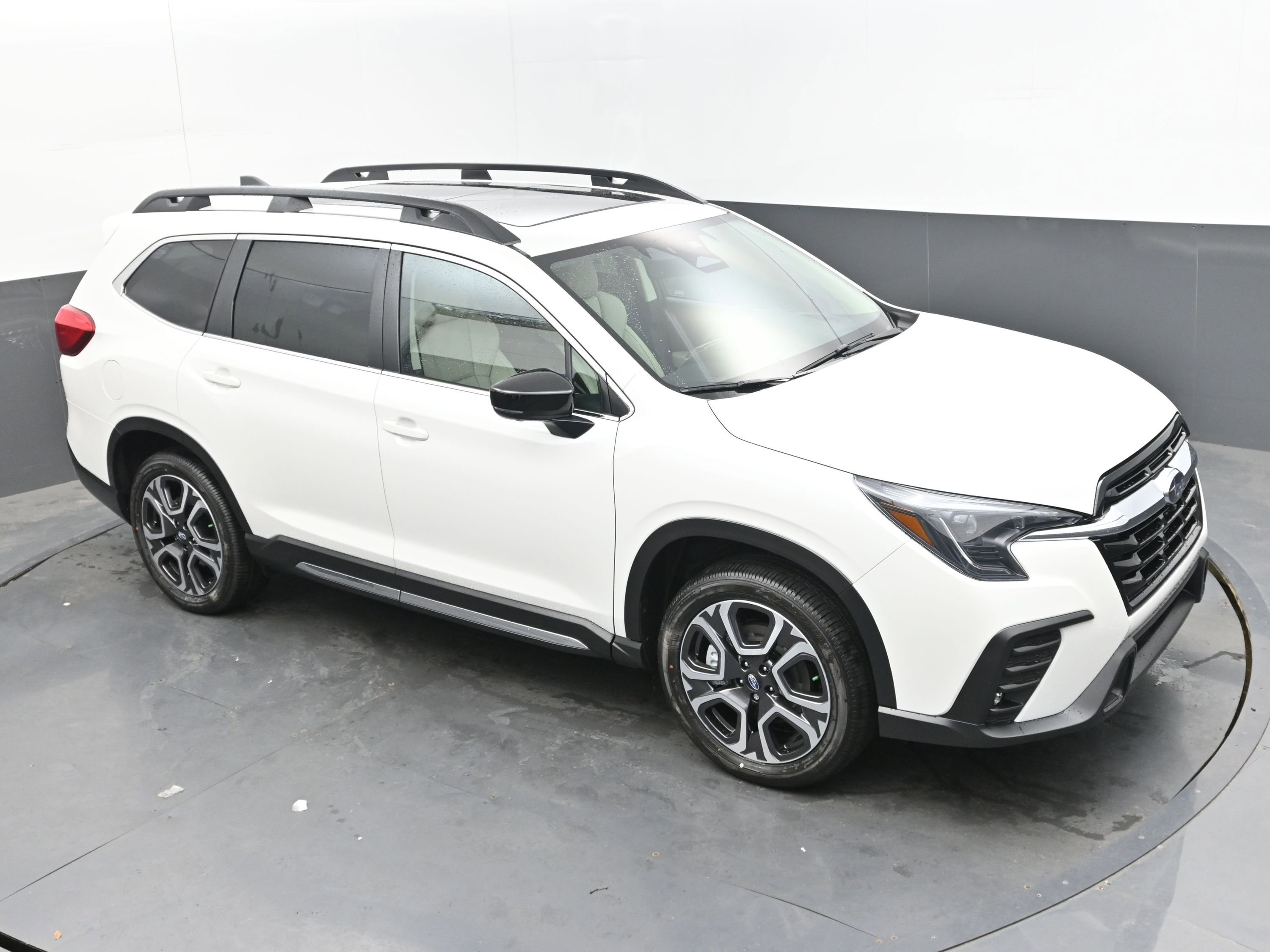 Certified 2025 Subaru Ascent Limited image 32