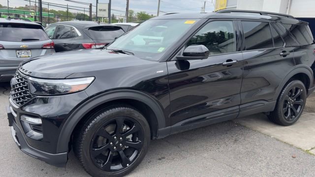 Certified 2023 Ford Explorer ST-Line w/ Class IV Trailer Tow Package