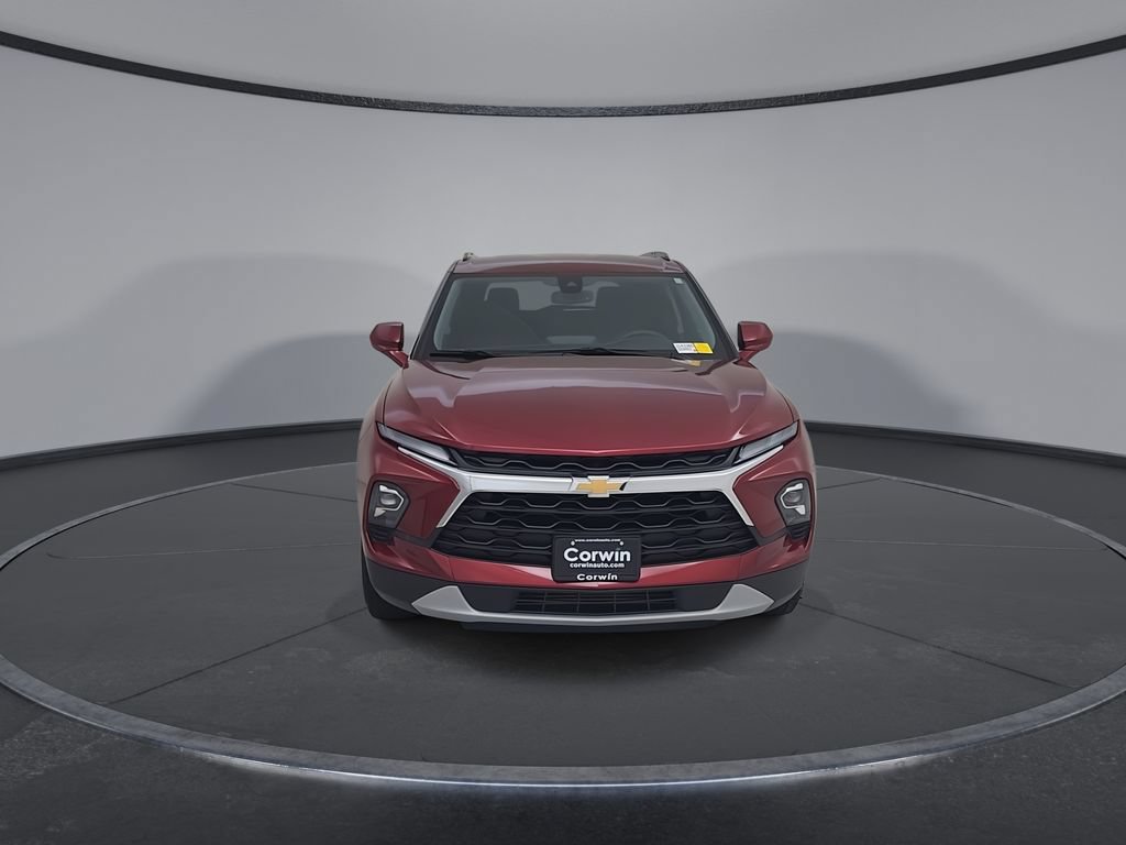 Used 2025 Chevrolet Blazer LT w/ Convenience Package AWD/4WD image 5