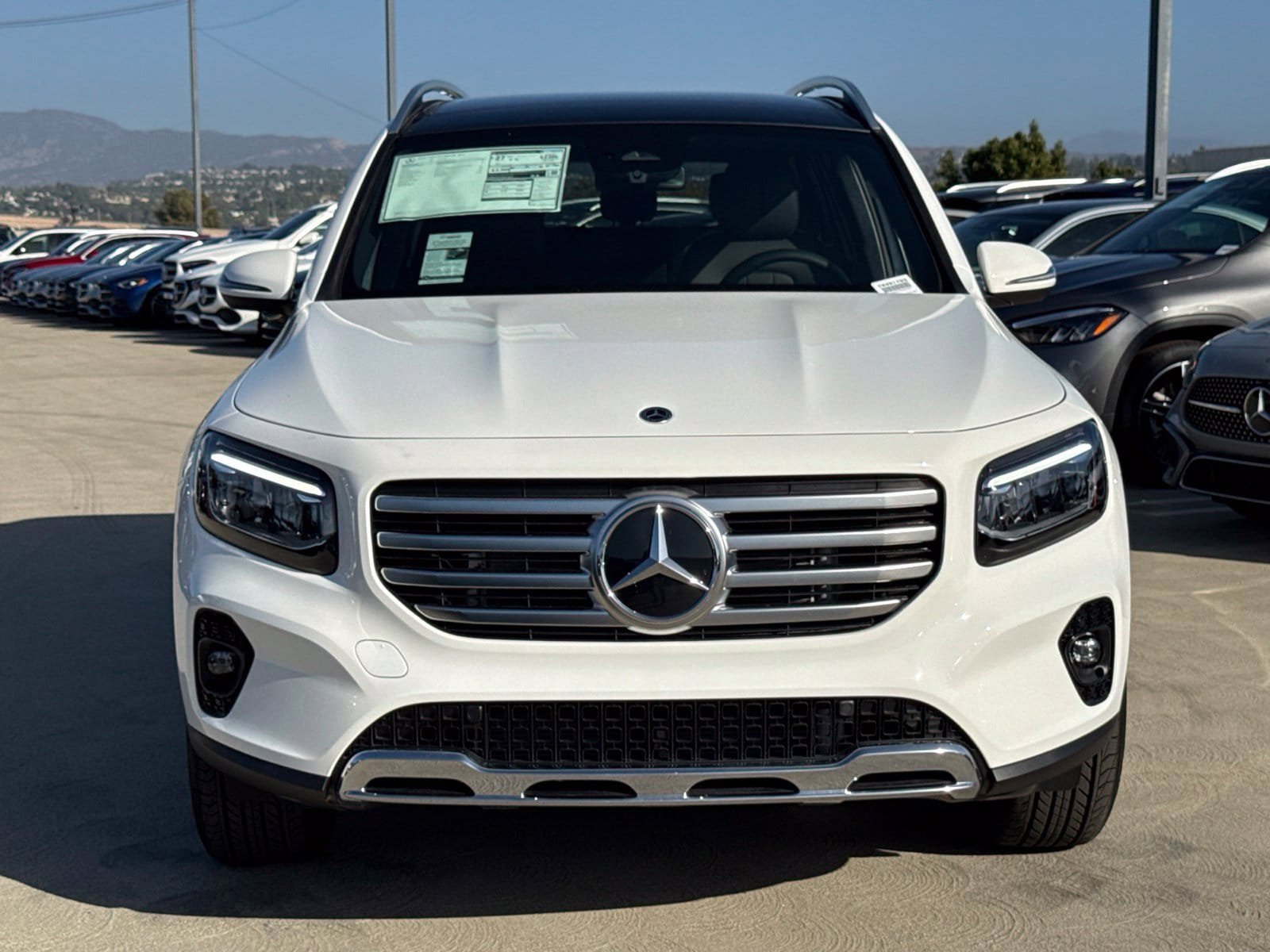 New 2026 Mercedes-Benz GLB 250 4MATIC image 4
