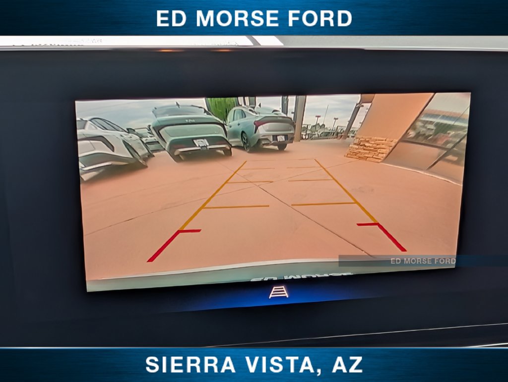 Used 2024 Chevrolet TrailBlazer LT w/ LT Cold Weather Package FWD image 17