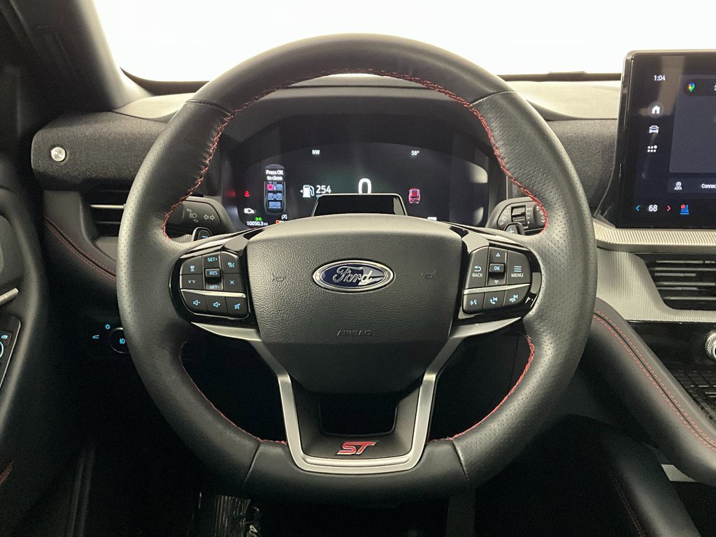 Used 2025 Ford Explorer ST image 12