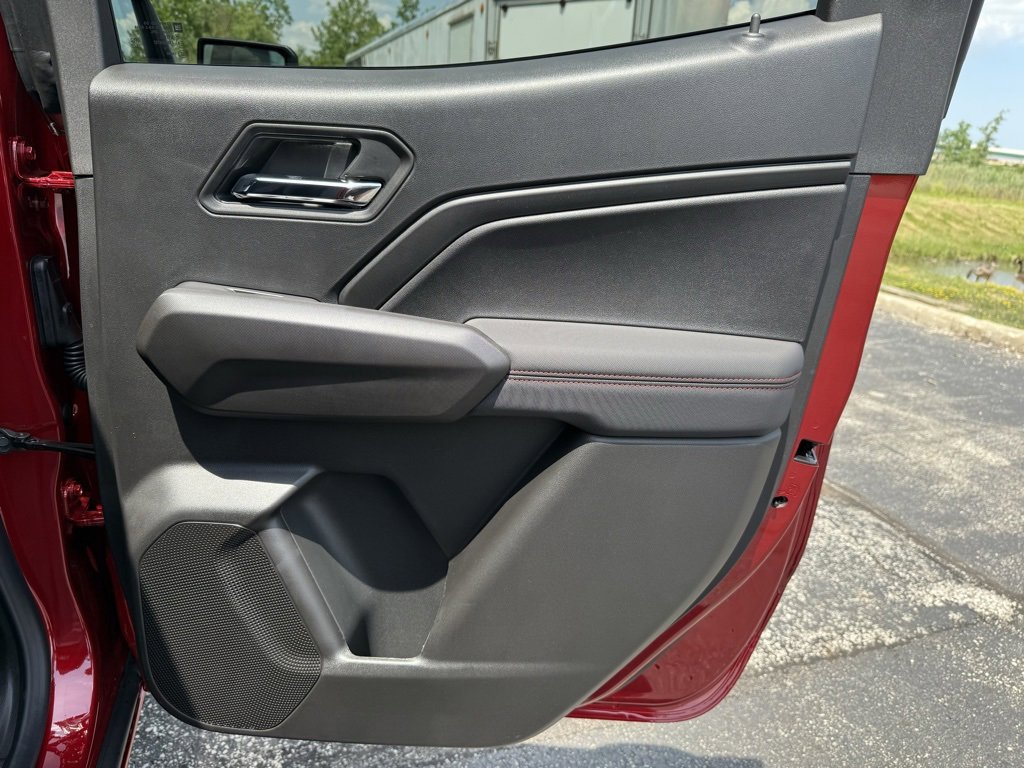 New 2025 Chevrolet Colorado Z71 w/ Z71 Convenience Package 2 image 22