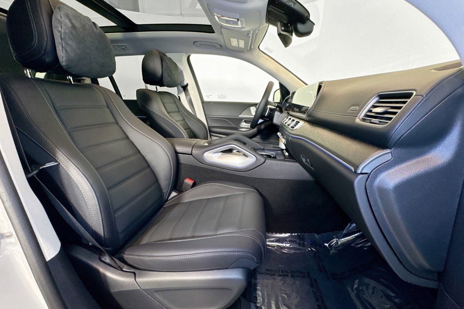 New 2026 Mercedes-Benz GLS 450 4MATIC image 27