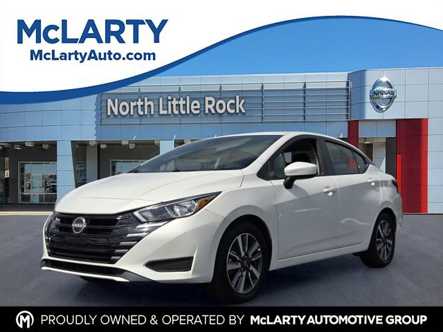 Used 2024 Nissan Versa SV FWD image 1