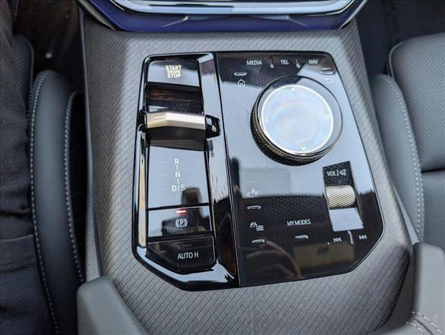 Used 2025 BMW X3 xDrive30i w/ Premium Package image 14