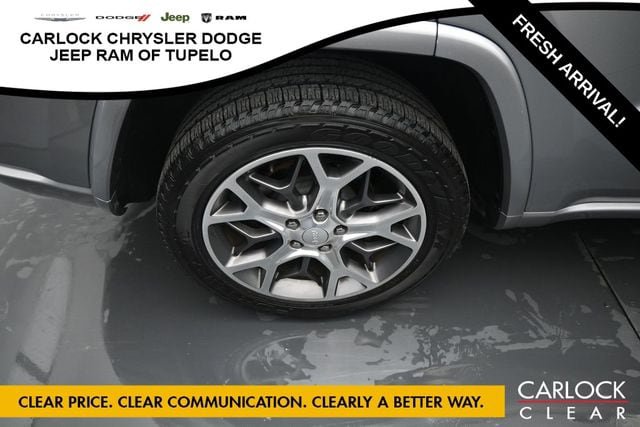 Used 2020 Jeep Grand Cherokee Overland RWD image 41