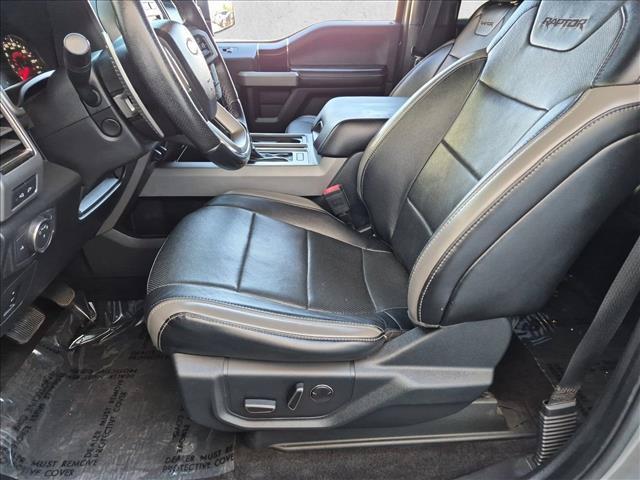 Used 2018 Ford F150 Raptor w/ Equipment Group 802A Luxury AWD/4WD image 22