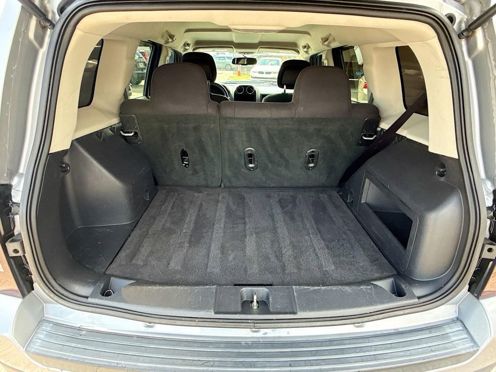 Used 2017 Jeep Patriot Latitude image 29