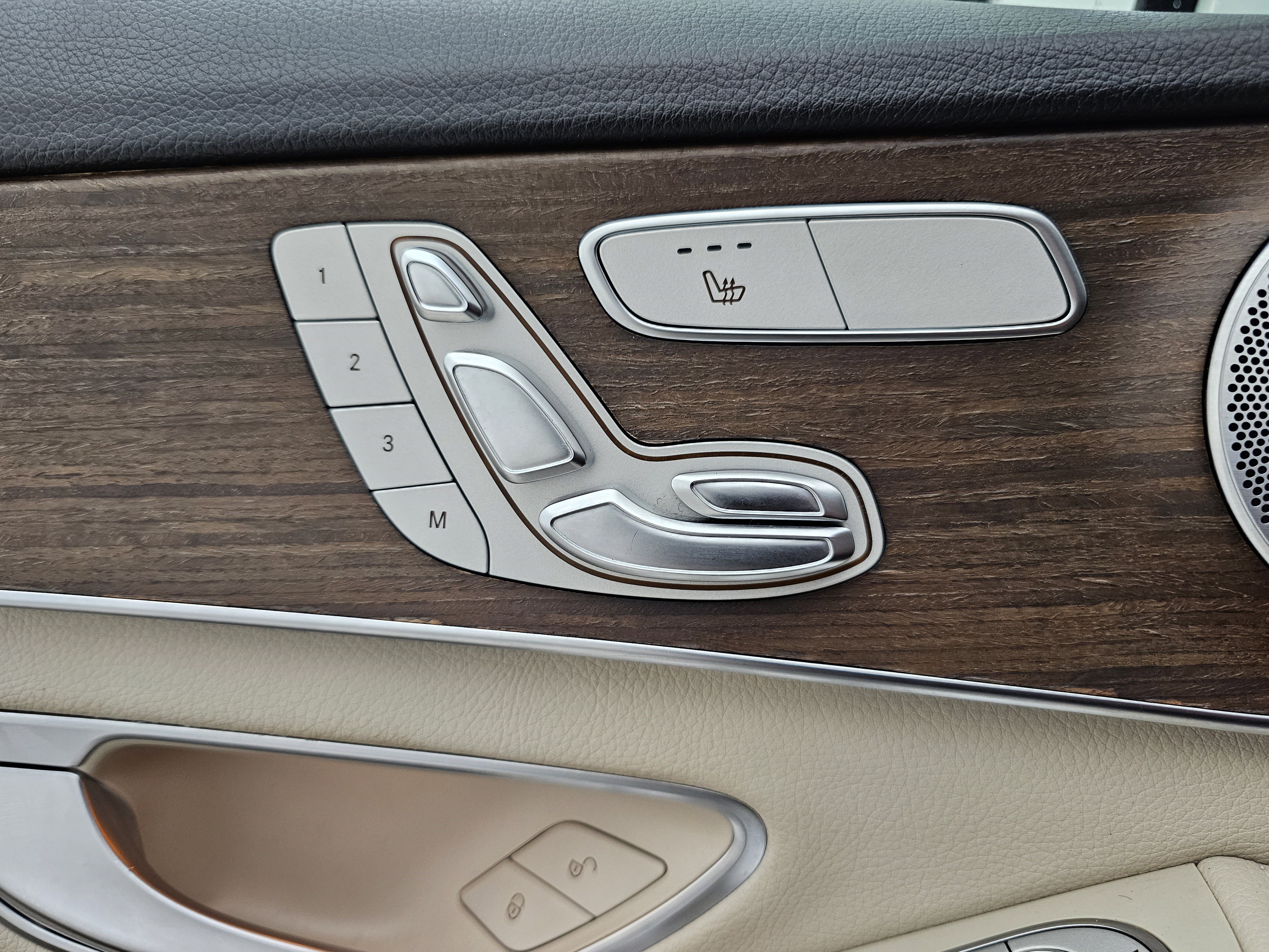 Certified 2019 Mercedes-Benz C 300 C 300 image 12