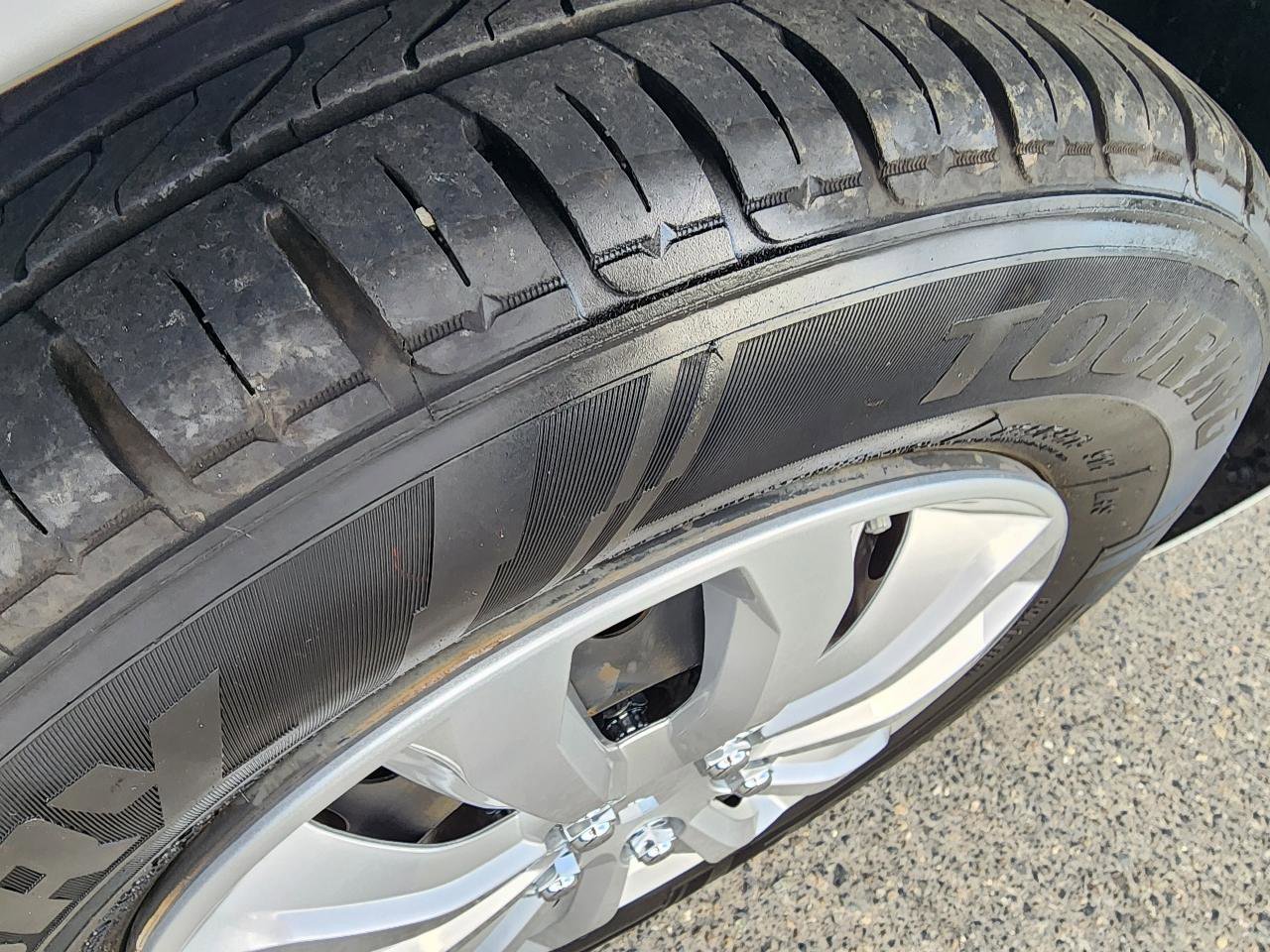 Used 2019 Hyundai Elantra SE w/ Cargo Package image 35