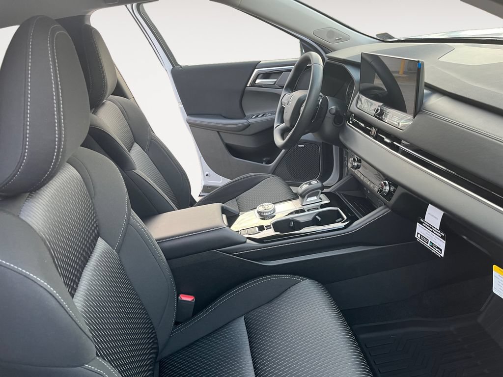 New 2026 Mitsubishi Outlander ES AWD/4WD image 15