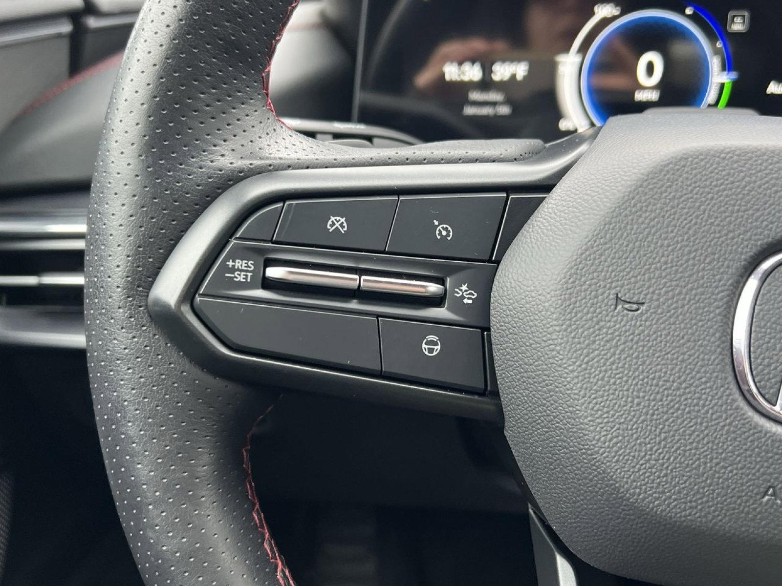 Used 2024 Acura ZDX Type S image 33