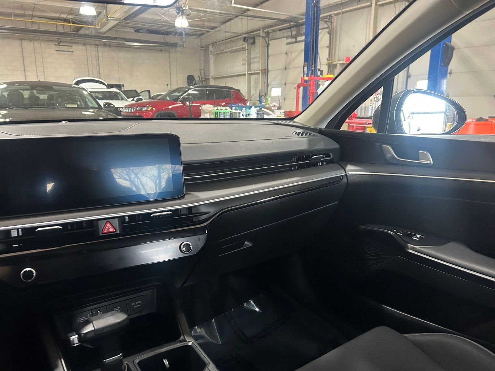 Used 2025 Kia K5 LXS image 35