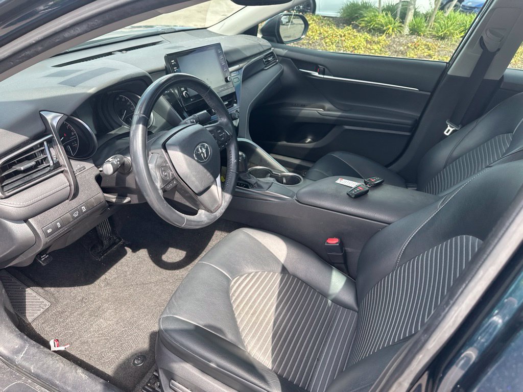 Used 2021 Toyota Camry SE w/ Audio Upgrade Package FWD image 13
