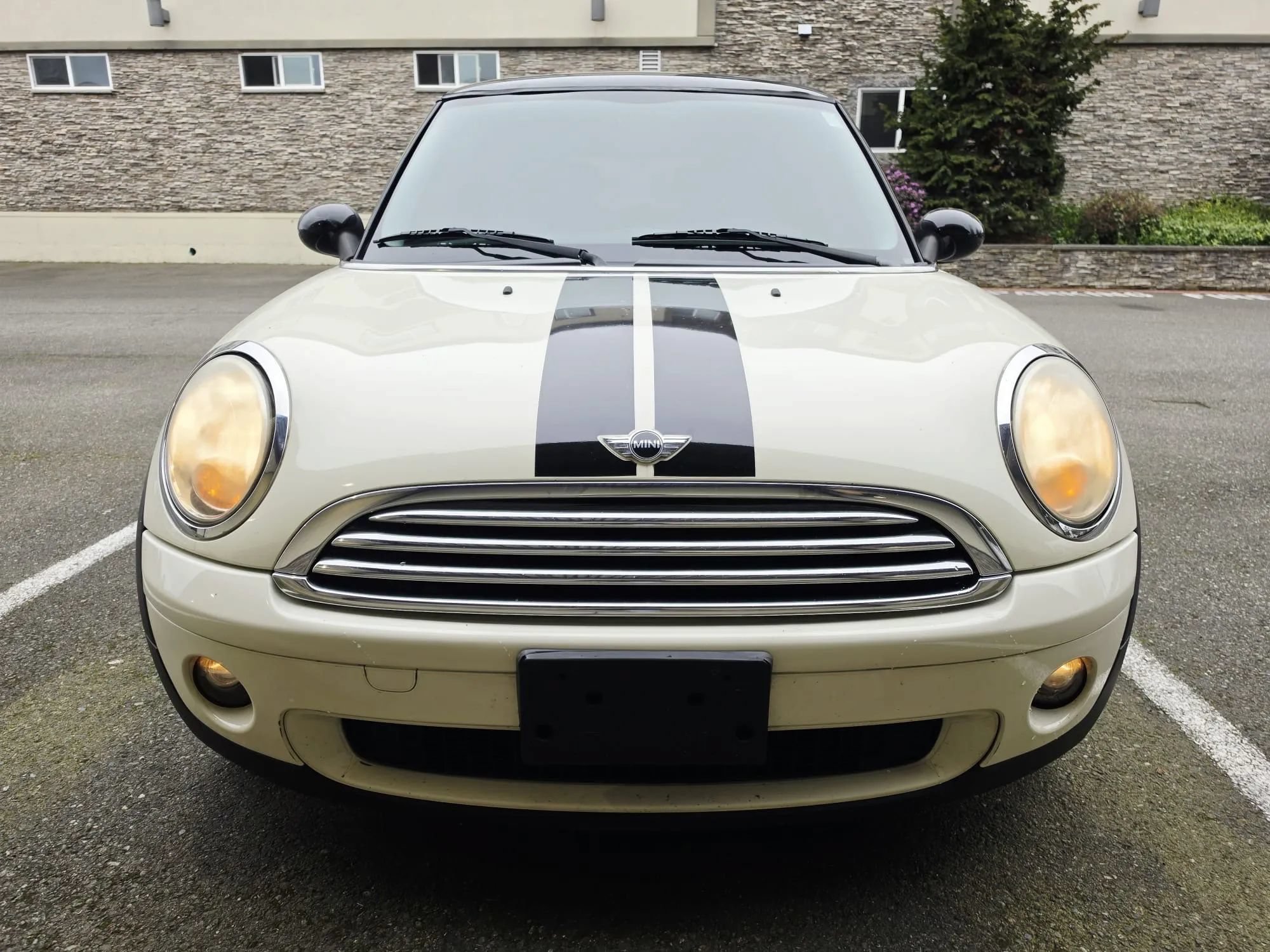 Used 2010 MINI Cooper Hardtop FWD image 8