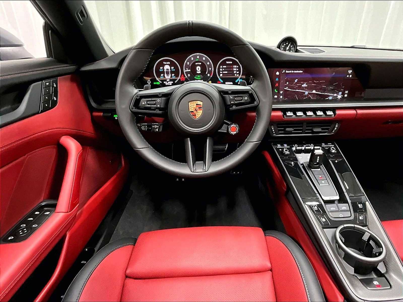Used 2026 Porsche 911 Carrera GTS RWD image 15