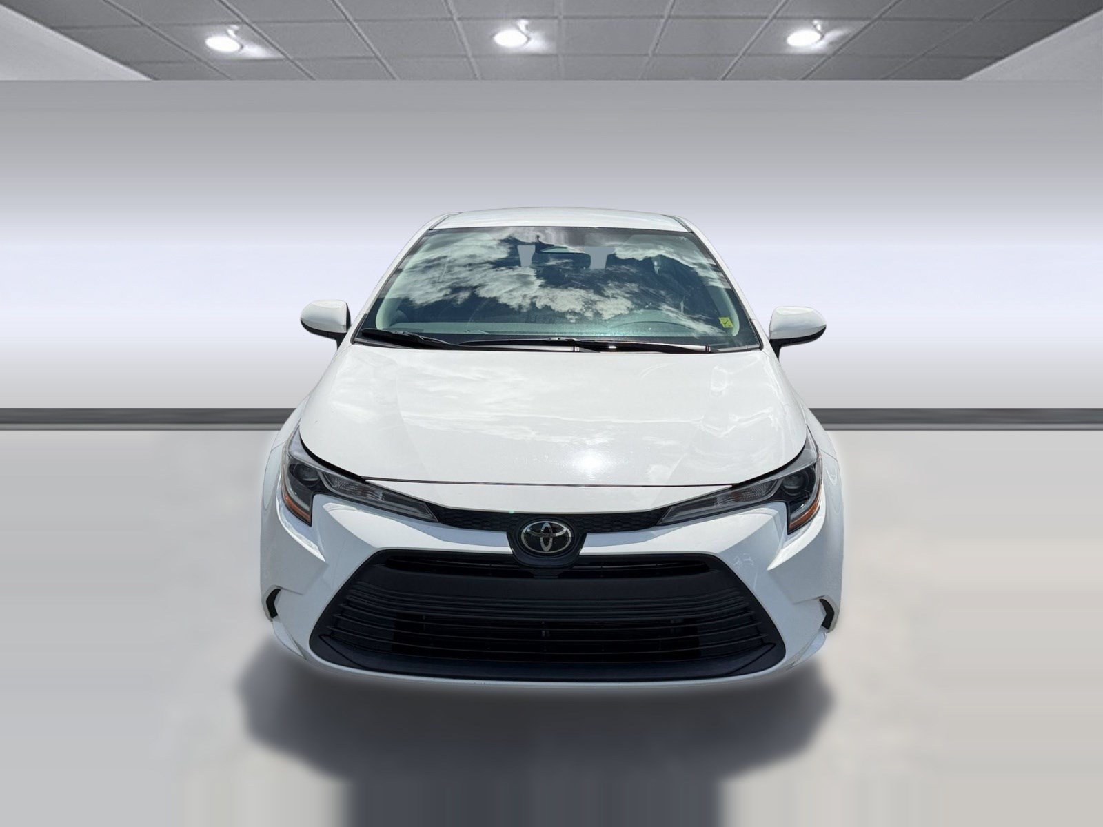 Used 2023 Toyota Corolla LE FWD image 6