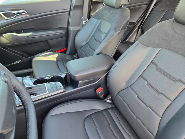 New 2026 Kia Sportage SX FWD image 17