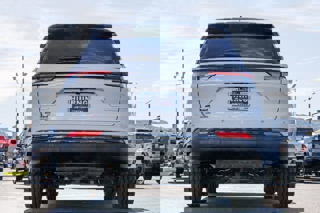 Used 2023 Jeep Grand Cherokee Altitude image 34