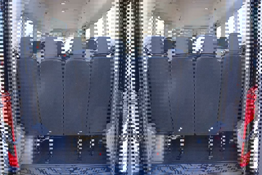 Used 2024 Ford Transit 350 XLT image 9