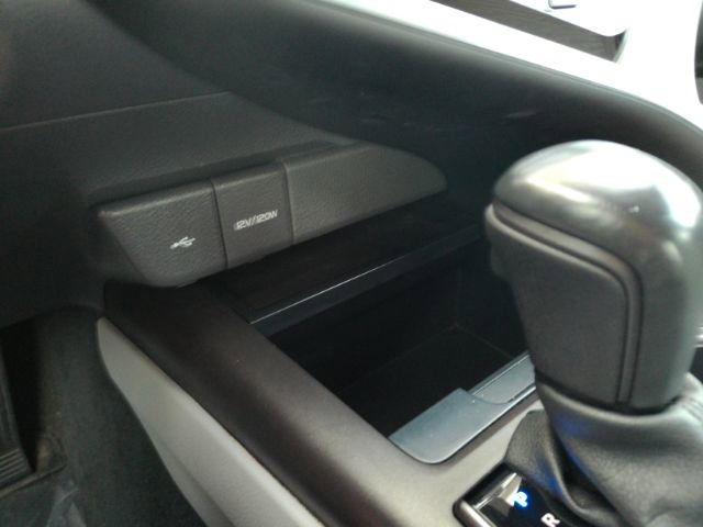 Used 2022 Toyota Camry SE image 41