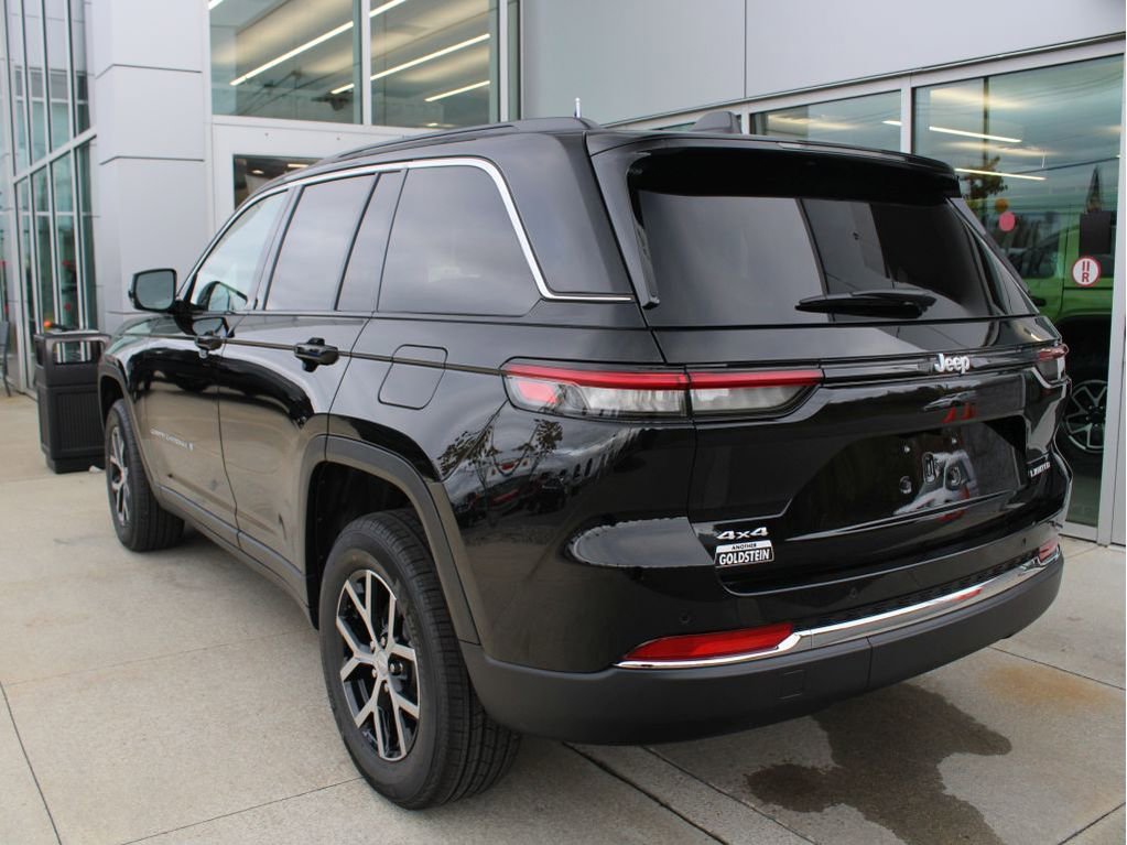 New 2025 Jeep Grand Cherokee Limited w/ Trailer Tow Package image 6