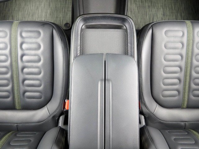 Used 2024 Rivian R1S AWD Adventure image 26