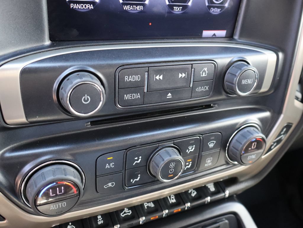 Used 2015 GMC Sierra 2500 Denali w/ Duramax Plus Package AWD/4WD image 27