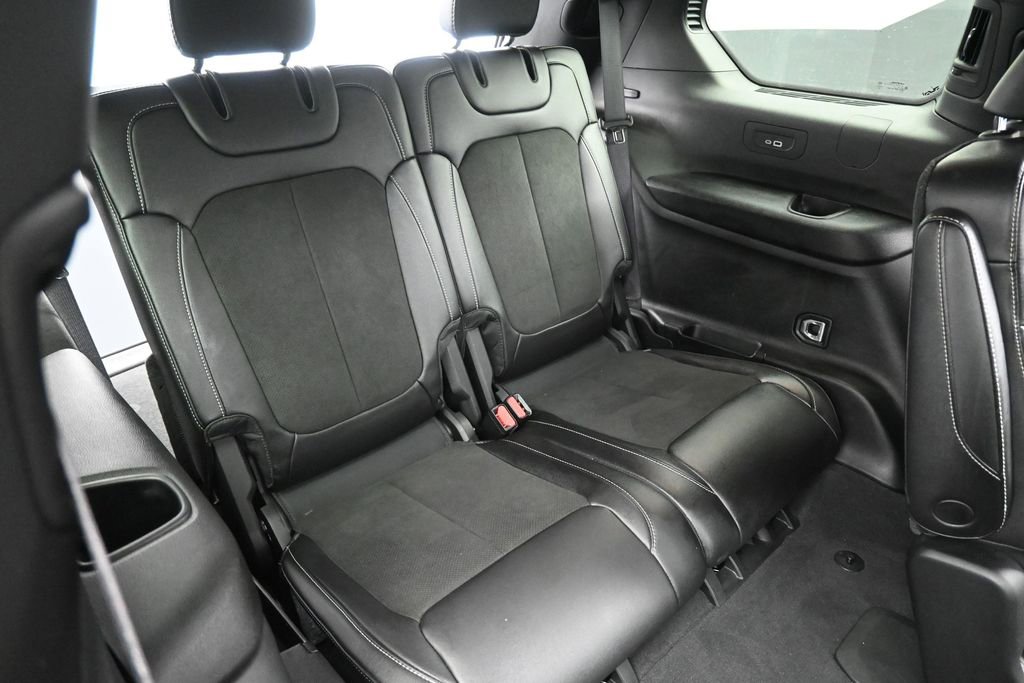 Used 2023 Jeep Grand Cherokee L Laredo AWD/4WD image 39