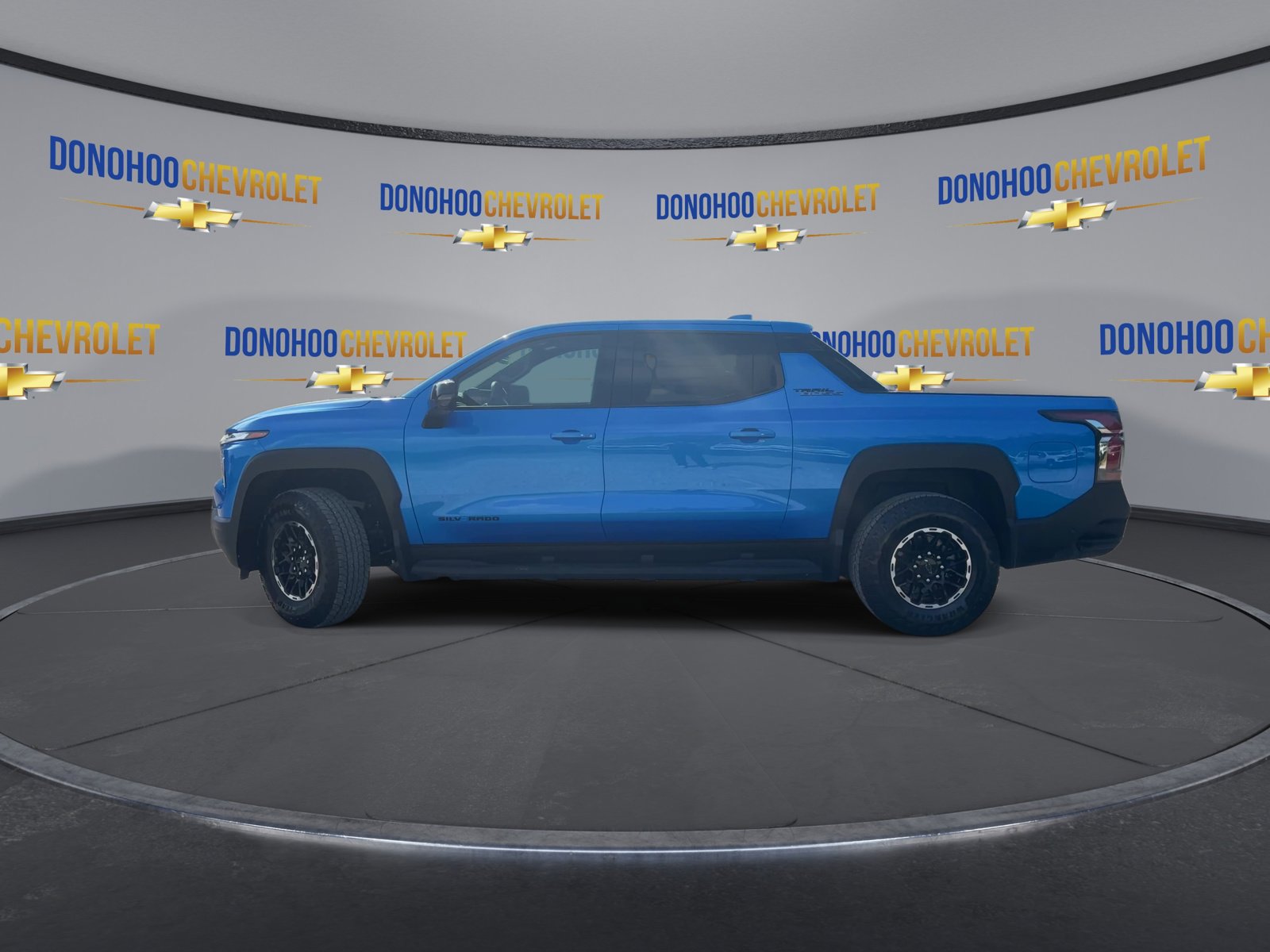 New 2026 Chevrolet Silverado EV Trail Boss w/ Premium Package image 8