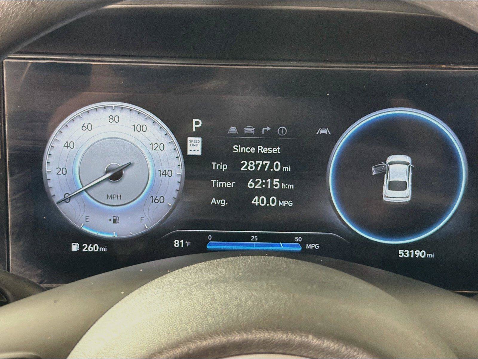Used 2024 Hyundai Elantra SEL FWD image 18