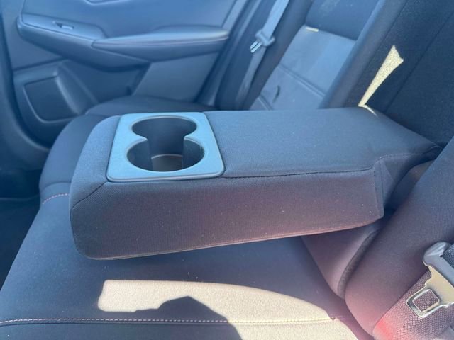 Used 2023 Nissan Sentra SR w/ Electronics Package FWD image 13