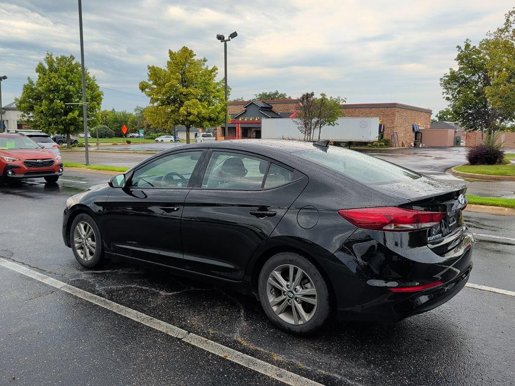 Used 2018 Hyundai Elantra SEL FWD image 4