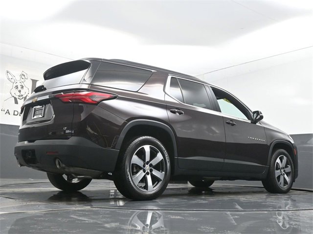 Used 2023 Chevrolet Traverse LT w/ LT Premium Package image 32