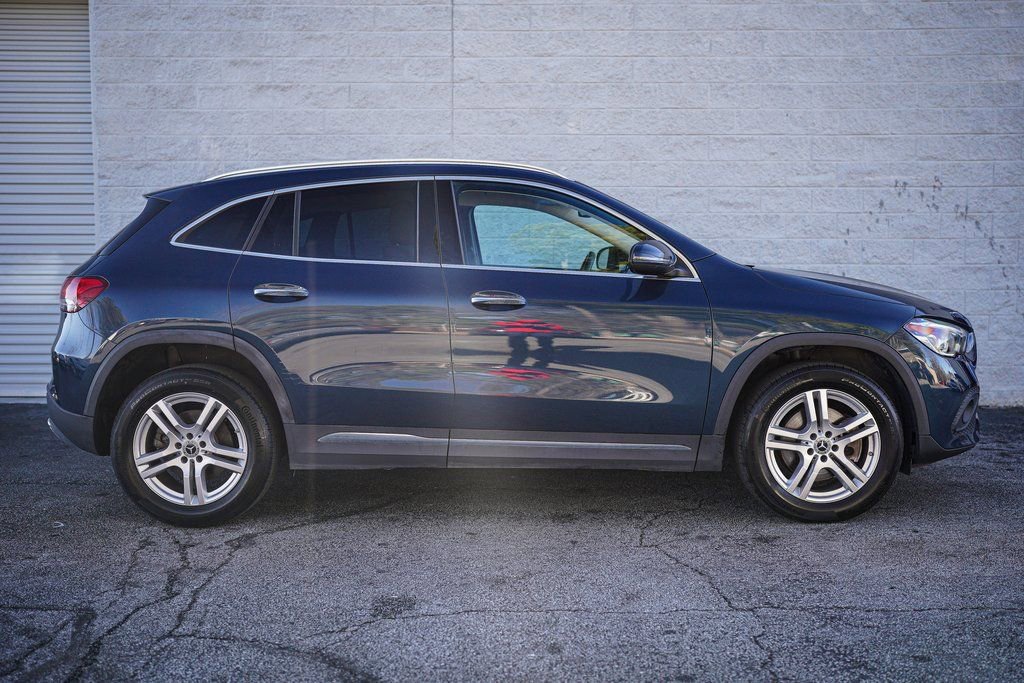 Used 2022 Mercedes-Benz GLA 250 4MATIC w/ Premium Package Lite image 17