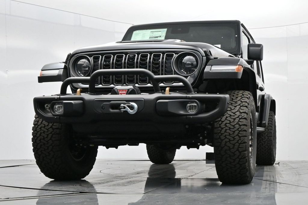 Used 2024 Jeep Wrangler Unlimited Rubicon 392 AWD/4WD image 3