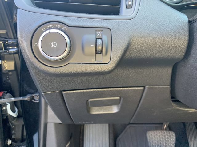 Used 2017 Buick Envision Preferred FWD image 24
