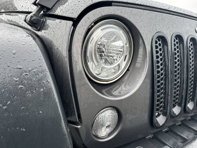 Used 2017 Jeep Wrangler Unlimited Sport w/ Quick Order Package 24S AWD/4WD image 9