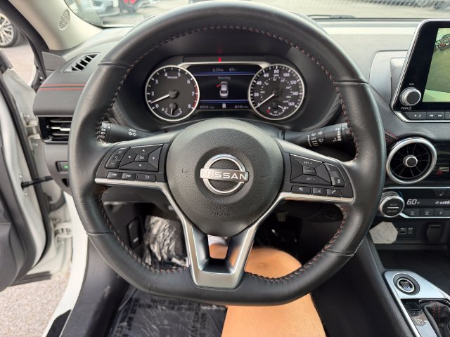 Used 2024 Nissan Sentra SR FWD image 17