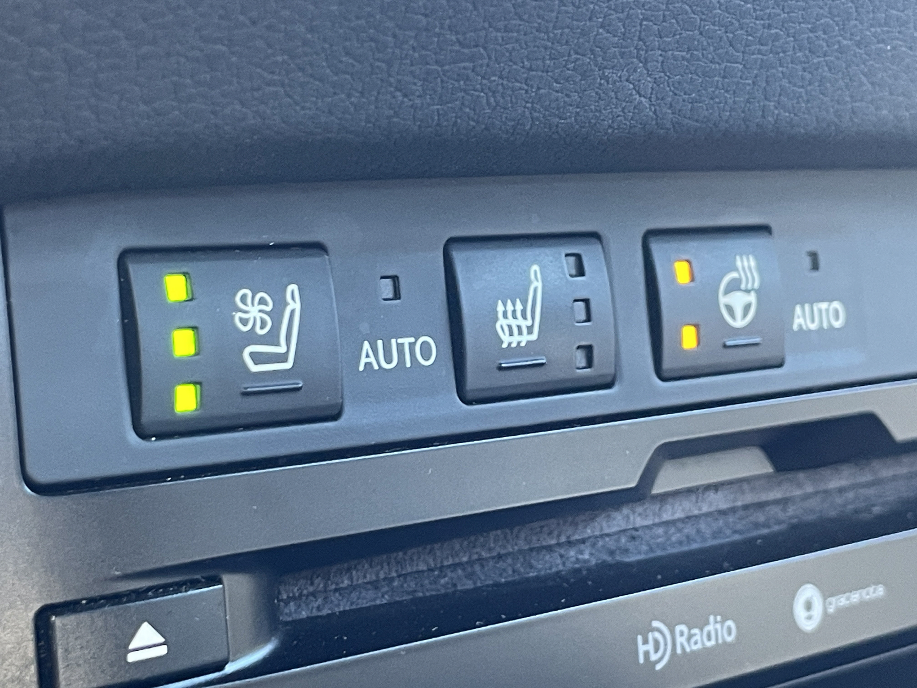 Used 2020 Lexus ES 350 F Sport w/ Accessory Package 2 FWD image 25
