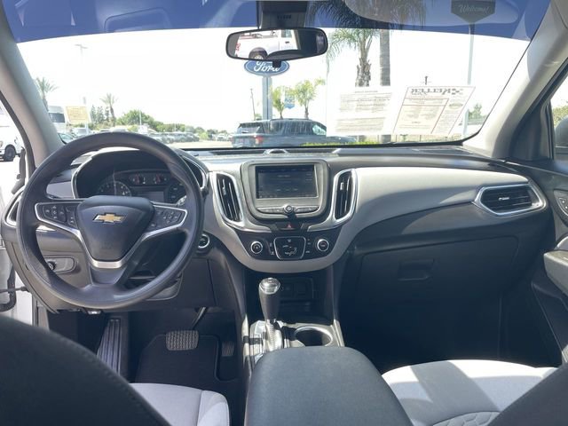 Used 2021 Chevrolet Equinox LS FWD image 20