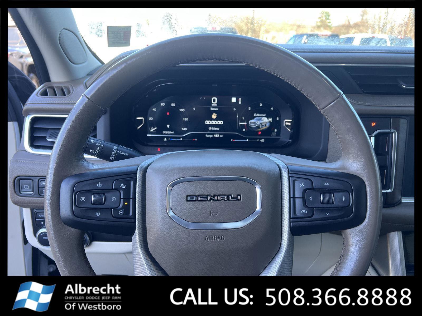 Used 2022 GMC Yukon Denali image 25