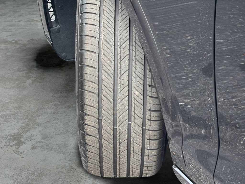 Certified 2026 Genesis GV70 3.5T Sport Prestige AWD/4WD image 44